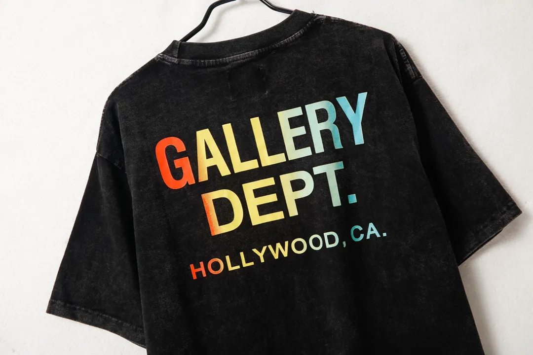 GALLERY. DEPT new short-sleeved T-shirt Style number: D2337 P116 Color: Black Size: S M L XL